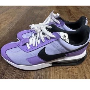 Size 9.5 - Nike Air Max Pre-Day Purple dawn